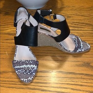 Snake skin wedges